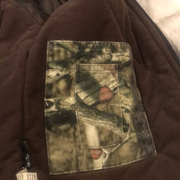 Redhead for her Jacket - Picture 8 of 9